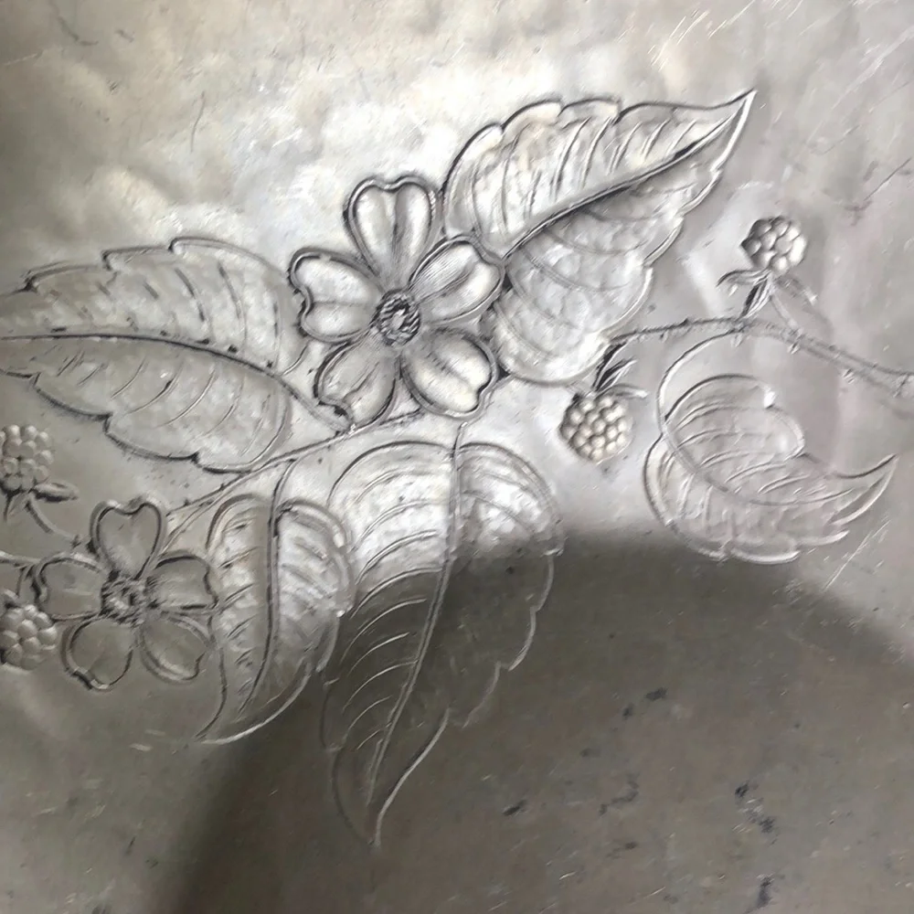 EVERLAST MID CENTURY MODERN HAND FORGED ALUMINUM DOGWOOD PATTERN BOWL